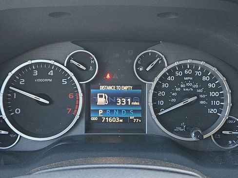 Used 2015 Toyota Tundra SR5 w/ SR5 Upgrade Package image 7