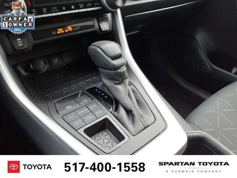 Used 2025 Toyota RAV4 XLE image 21