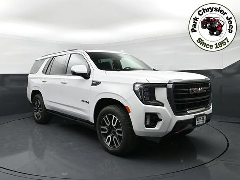 Used 2021 GMC Yukon AT4 w/ AT4 Premium Plus Package AWD/4WD image 4
