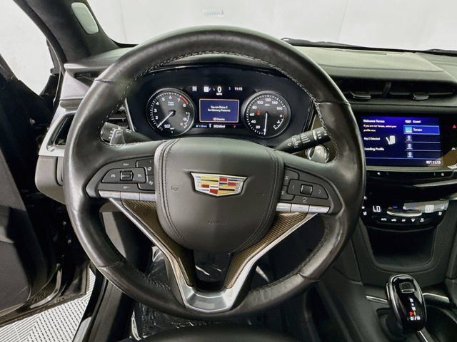 Used 2024 Cadillac XT6 Sport w/ Platinum Package AWD/4WD image 12