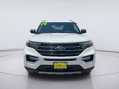 Certified 2024 Ford Explorer XLT w/ Equipment Group 202A RWD image 2