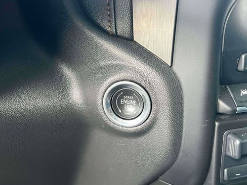 Used 2021 GMC Sierra 1500 AT4 w/ AT4 Value Package AWD/4WD image 25