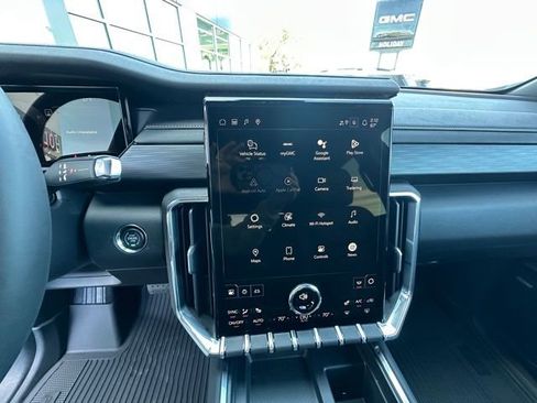 New 2026 GMC Acadia Elevation w/ Elevation Premium Package image 18