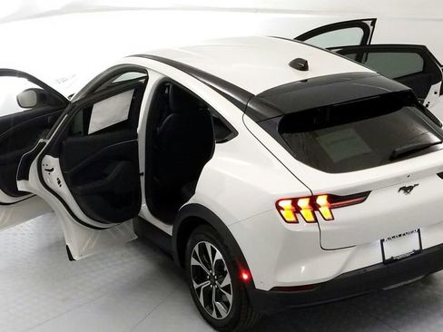 New 2024 Ford Mustang Mach-E Select w/ Comfort Package Lite image 23