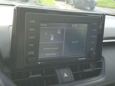 Used 2022 Toyota RAV4 XLE w/ Convenience Package image 27