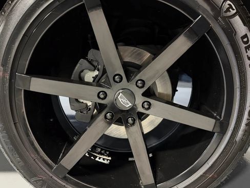 Used 2015 Cadillac Escalade ESV Premium AWD/4WD image 10