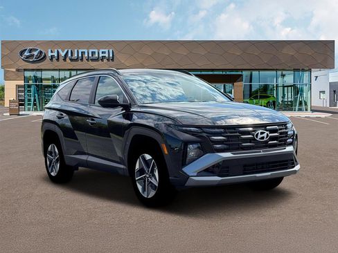 New 2026 Hyundai Tucson SEL image 11