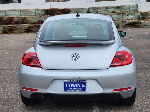 Used 2015 Volkswagen Beetle 1.8T image 4
