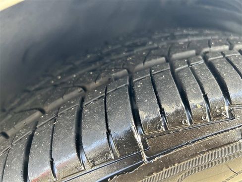 Used 2022 Subaru Legacy Limited XT image 10