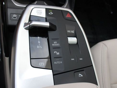 Used 2025 BMW X1 xDrive28i w/ Convenience Package image 21