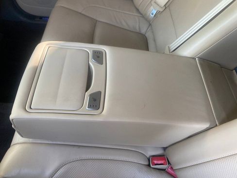 Used 2012 Hyundai Genesis 4.6 image 87