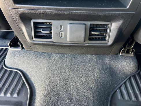 Certified 2025 Chevrolet Silverado 1500 LT image 12