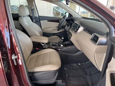 Used 2020 Kia Sorento EX image 20