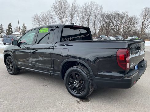 Used 2018 Honda Ridgeline Black Edition image 4