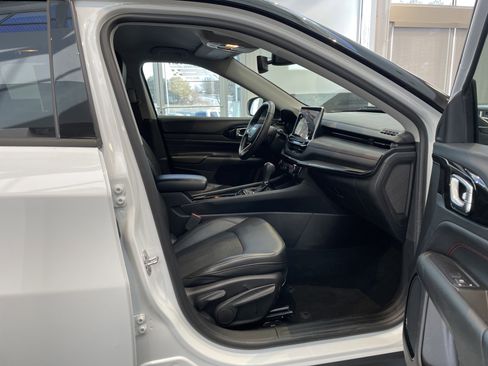 Used 2022 Jeep Compass Trailhawk w/ Trailhawk Convenience Group image 60