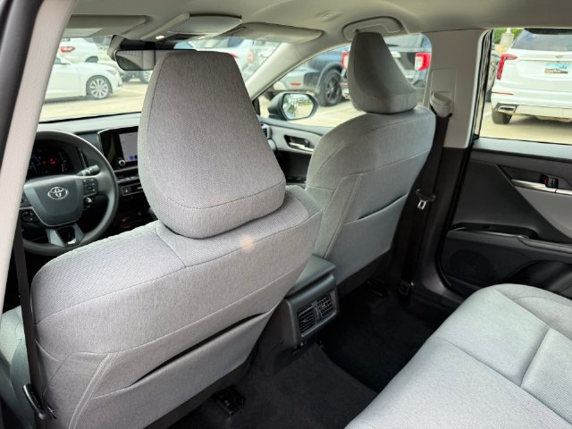 Used 2026 Toyota Camry LE w/ Convenience Package FWD image 24