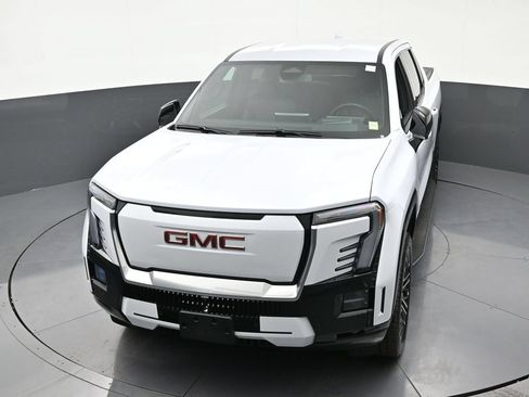 Used 2026 GMC Sierra EV Denali AWD/4WD image 22