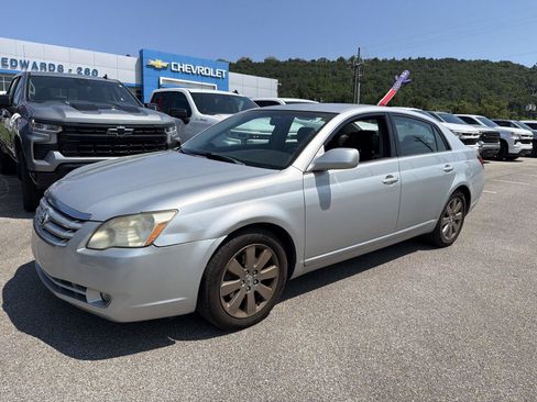 Used 2007 Toyota Avalon Touring w/ Fleet Convenience Pkg FWD image 1