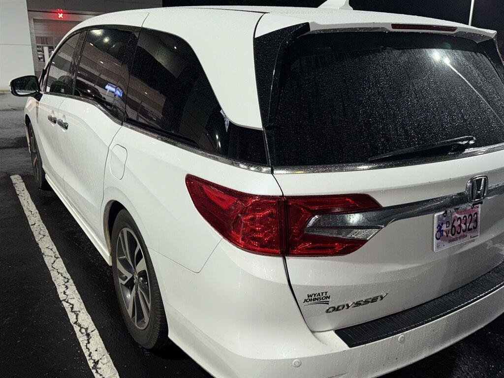 Used 2020 Honda Odyssey Elite image 4