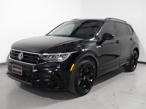 Used 2024 Volkswagen Tiguan SE R-Line w/ MDO Package, Three-Row image 10