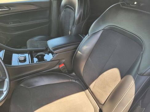 Used 2023 Jeep Grand Cherokee L Laredo AWD/4WD image 13