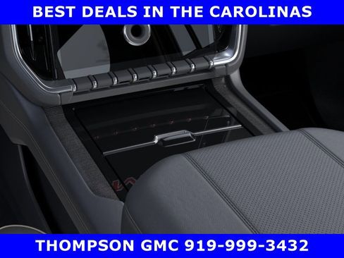 New 2026 GMC Yukon XL Elevation image 23