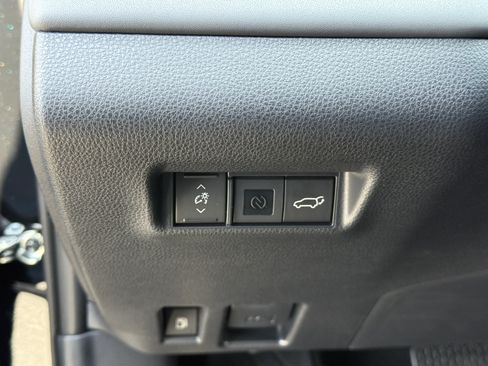 New 2026 Toyota RAV4 XSE AWD/4WD image 25