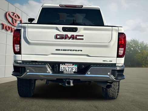 Used 2021 GMC Sierra 2500 SLE w/ SLE Convenience Package RWD image 4
