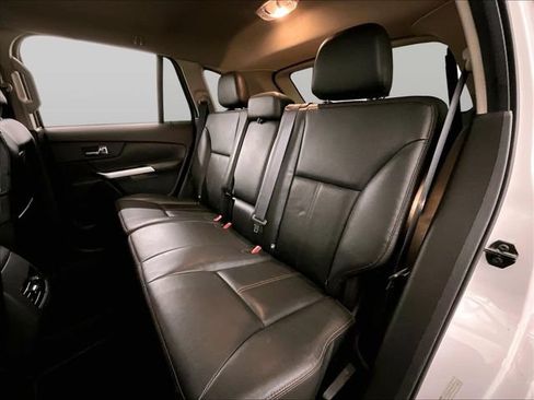 Used 2014 Ford Edge SEL w/ Equipment Group 205A AWD/4WD image 26