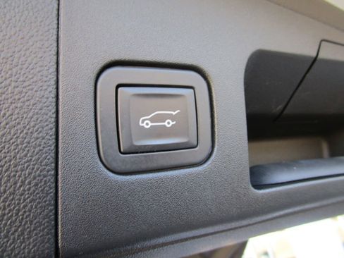 Used 2019 Cadillac XT5 Luxury image 15