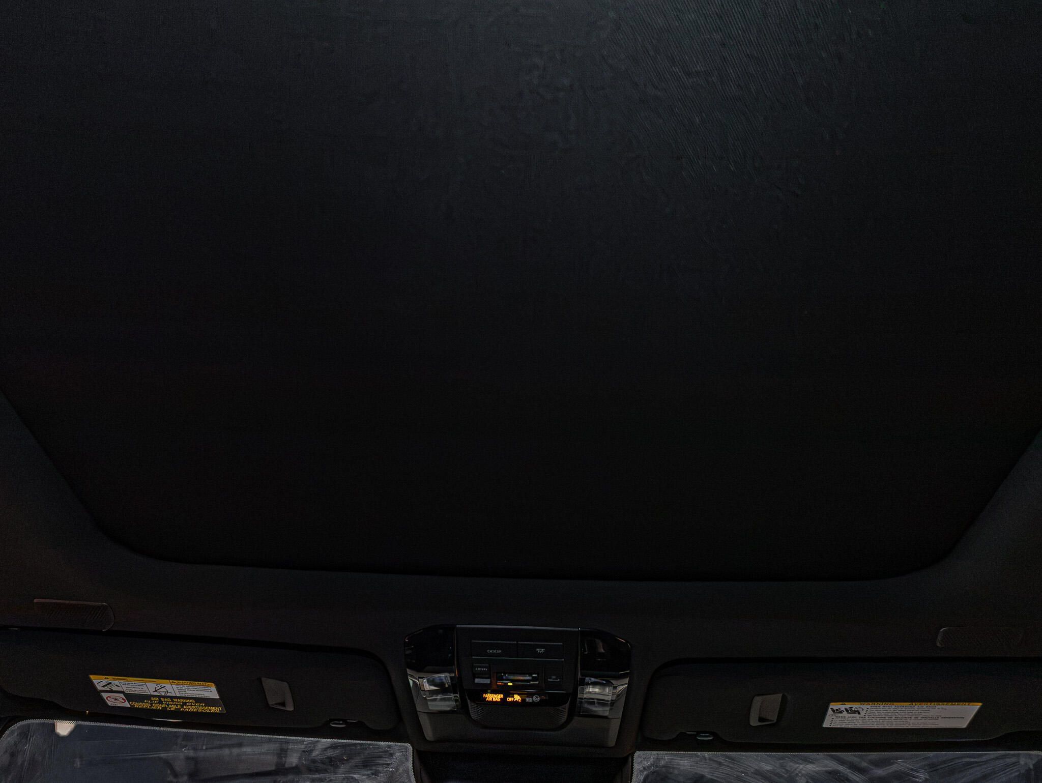 Used 2025 Lexus GX 550 w/ Accessory Package (31) AWD/4WD image 20