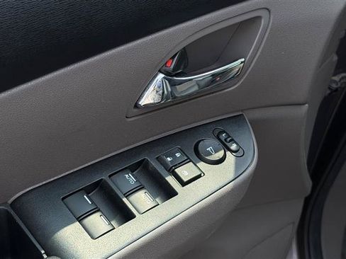 Used 2014 Honda Odyssey EX-L image 22