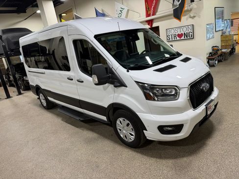 Used 2023 Ford Transit 350 XLT RWD image 13