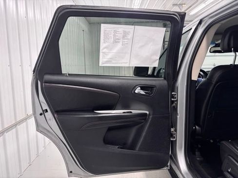 Used 2019 Dodge Journey GT AWD/4WD image 13
