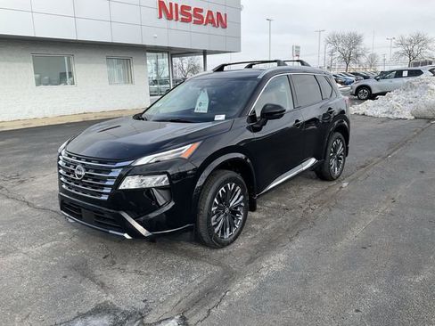 New 2026 Nissan Rogue Platinum w/ Platinum Premium Package image 2