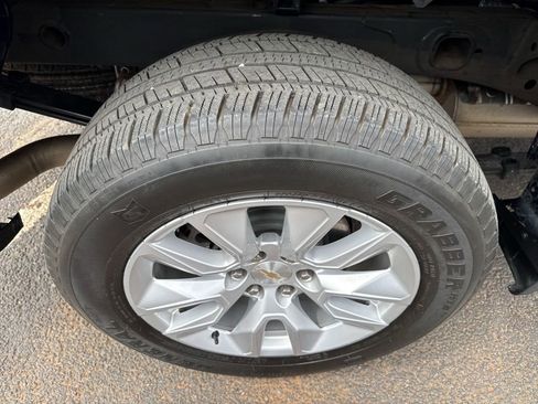 Used 2022 Chevrolet Silverado 1500 Custom RWD image 36