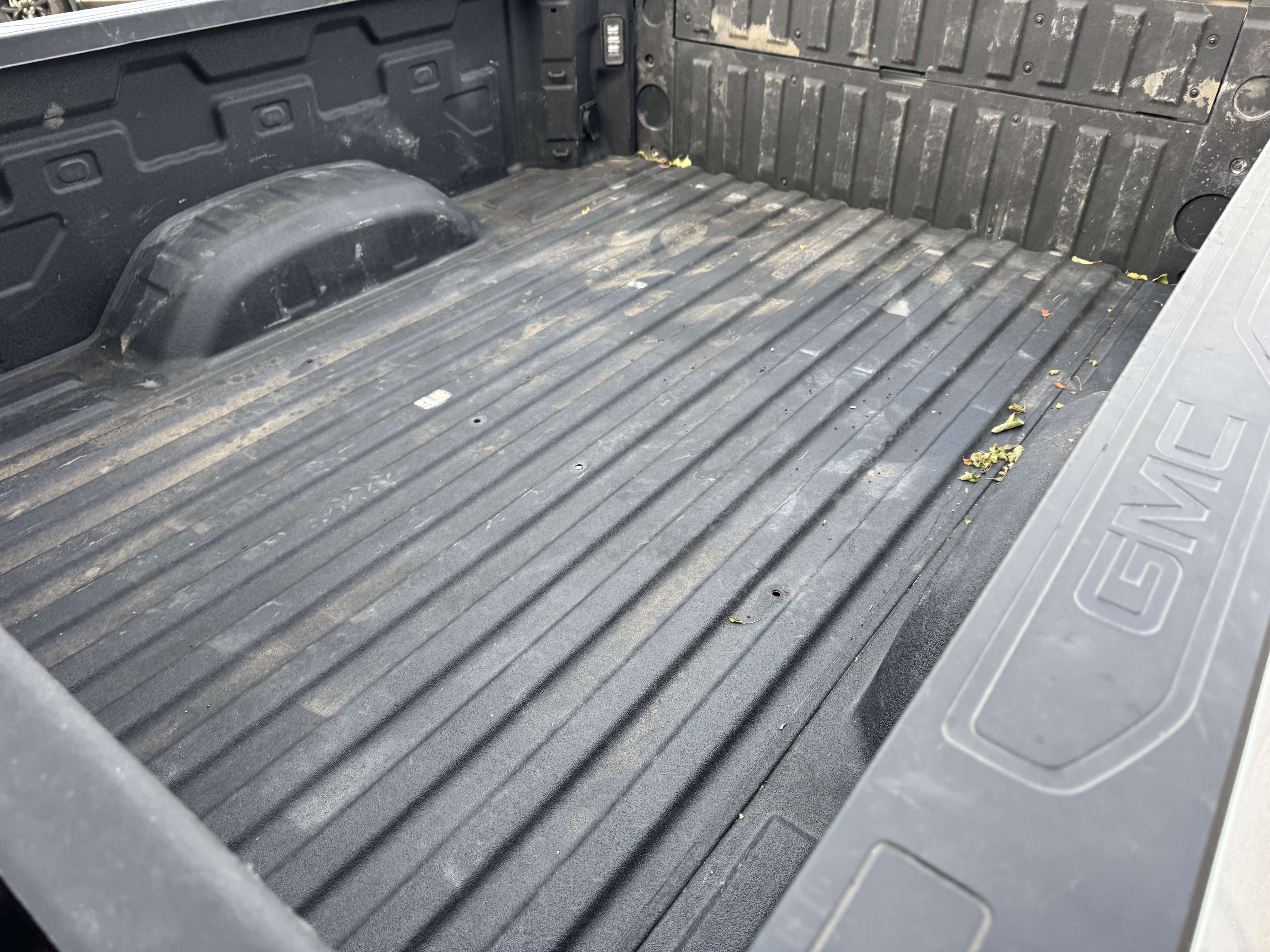 Used 2026 GMC Sierra 2500 AT4 AWD/4WD image 25