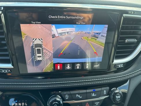 New 2026 Chrysler Pacifica Select w/ S Appearance Package image 27