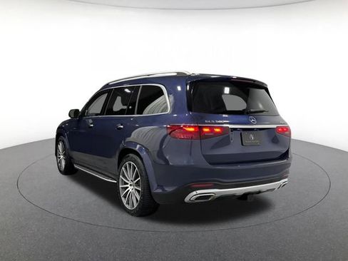 Used 2024 Mercedes-Benz GLS 580 4MATIC image 6