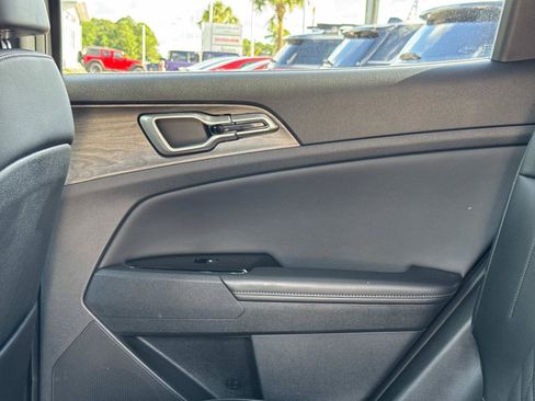 Used 2024 Kia Sportage X-Line w/ X-Line Premium Package AWD/4WD image 14