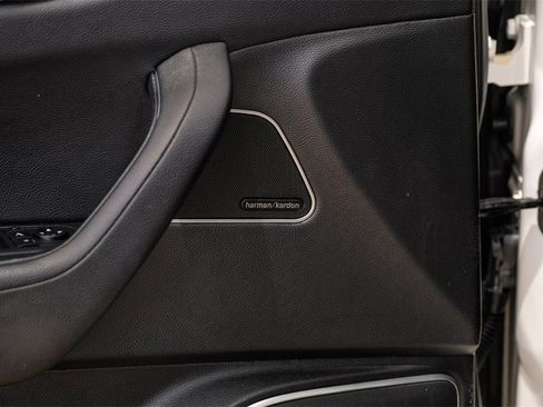 Used 2019 Maserati Levante Base image 48