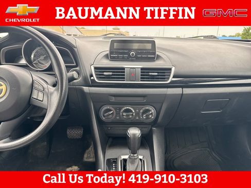 Used 2014 MAZDA MAZDA3 i Sport FWD image 25