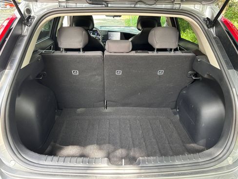 Used 2026 Kia Niro LX FWD image 29