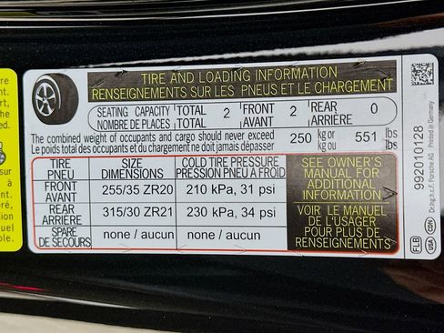 Used 2026 Porsche 911 GT3 w/ Extended Leather Package RWD image 41
