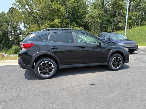 Used 2023 Subaru Crosstrek 2.0i Premium AWD/4WD image 8