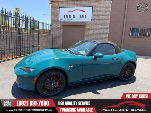 Used 2016 MAZDA MX-5 Miata Club w/ Brembo/BBS Package RWD image 2