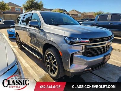 Used 2022 Chevrolet Suburban RST w/ Luxury Package