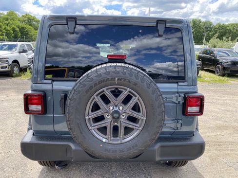 New 2026 Jeep Wrangler Unlimited Sport AWD/4WD image 4