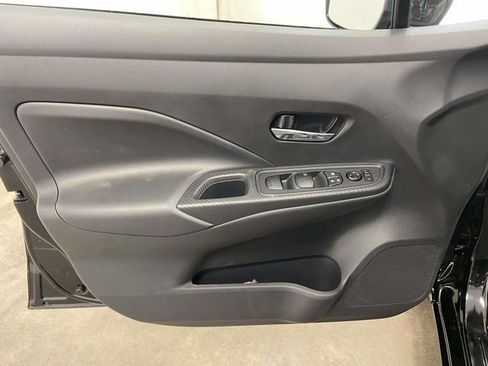 New 2025 Nissan Versa SV w/ Trunk Package image 9