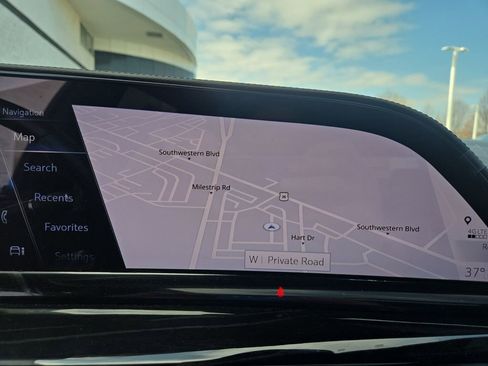 Certified 2024 Cadillac Escalade Sport w/ LPO, ONYX Package image 28